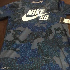Nike SB new with tags Dri-fit shirts